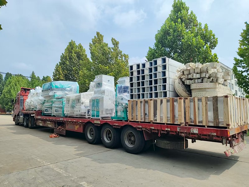 992f18cdacefd4569f7580bad80daf8